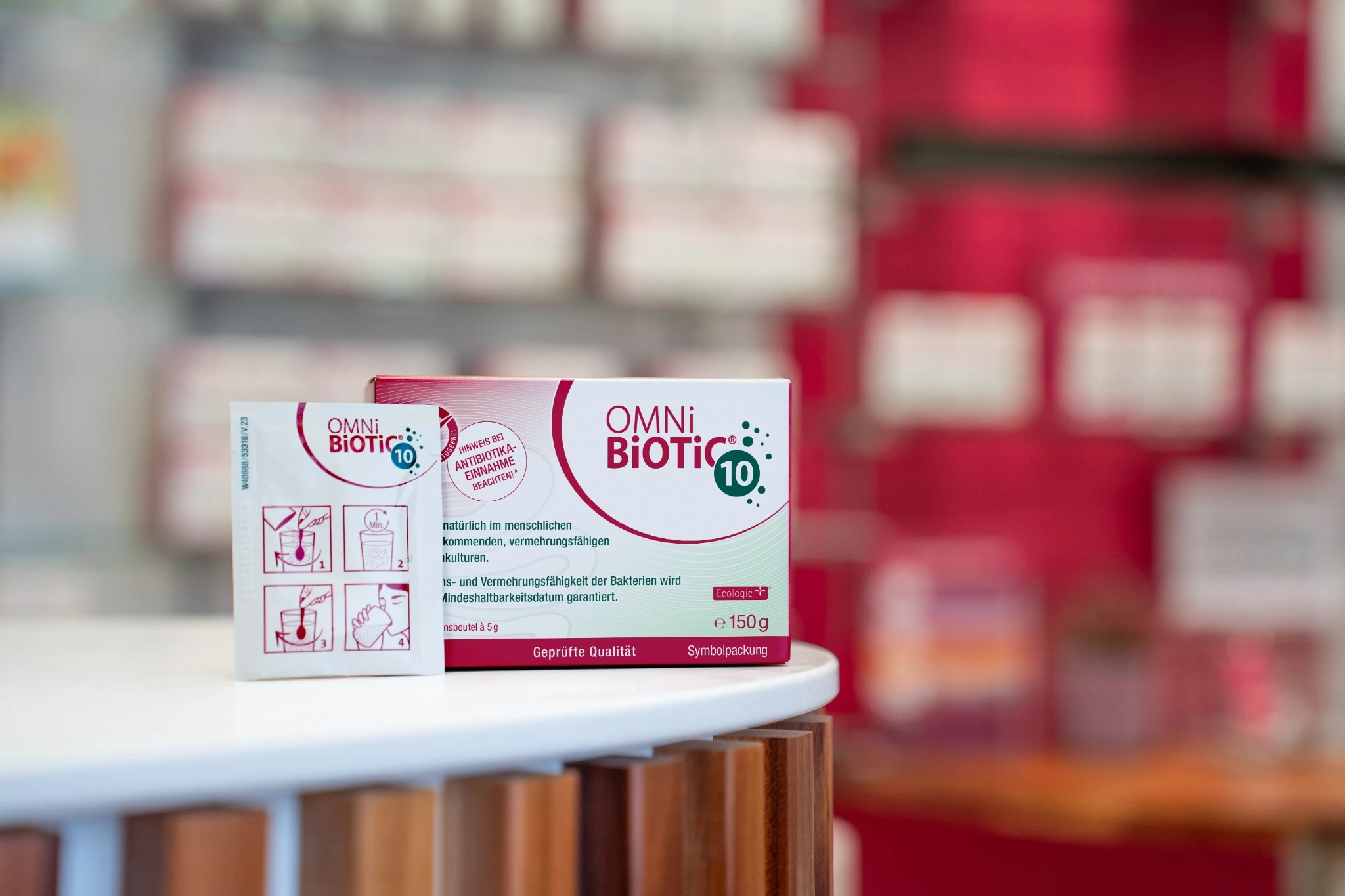 OMNi-BiOTiC 10 in der Germania Apotheke als Motiv zur Darmberatung